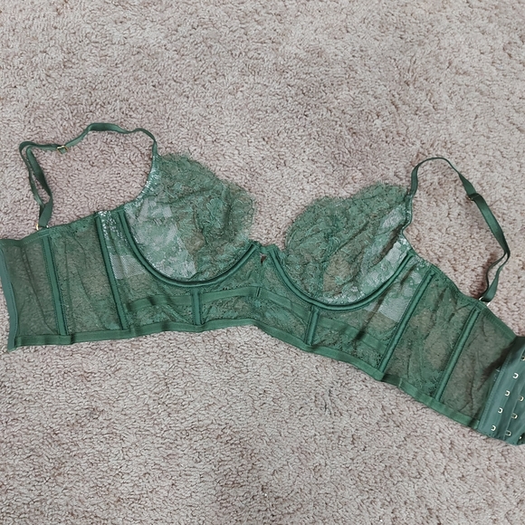 32D Green Lace Longline Bra